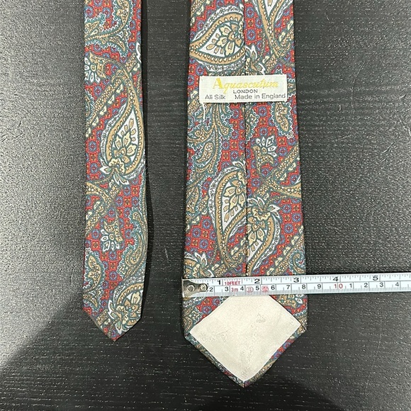 Aquascutum London Vintage Silk Tie - Picture 4 of 4